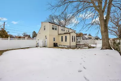 361 S 16th Street, Lindenhurst, NY 11757 - Photo 40