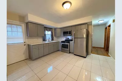 2842 Dahlia Avenue, Baldwin, NY 11510 - Photo 8