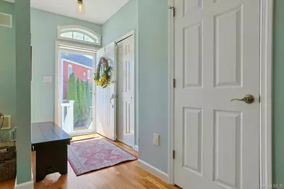 44 Alexander Court, Nanuet, NY 10954 - Photo 2