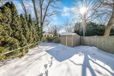 4 W Prospect Street, Selden, NY 11784 - Photo 34