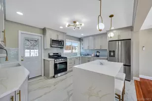 2127 Erma Dr, East Meadow, NY 11554 - Photo 8