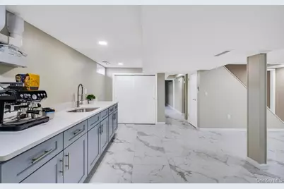 2127 Erma Drive, East Meadow, NY 11554 - Photo 20