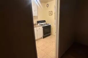 131-05 234th St, Rosedale, NY 11422 - Photo 6