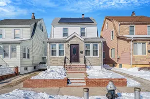 188-25 Mangin Ave, Saint Albans, NY 11412 - Photo 2