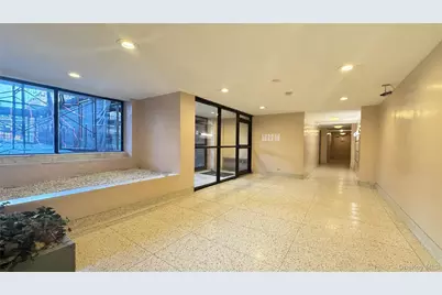 13870 Elder Avenue #4S, Flushing, NY 11355 - Photo 8
