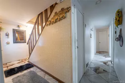 382 Jamaica Avenue, Medford, NY 11763 - Photo 4