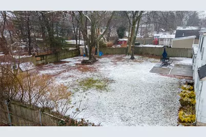 382 Jamaica Avenue, Medford, NY 11763 - Photo 22