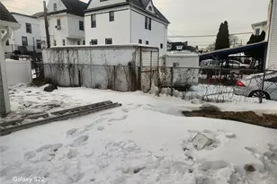 110 S 6th Ave, Mount Vernon, NY 10550 - Photo 4