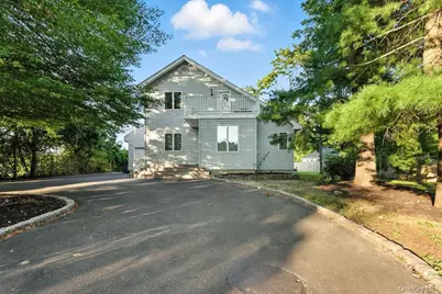 100 Manor Lane, Riverhead, NY 11901 - Photo 1