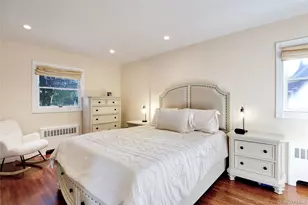 26 Midland Rd, East Hills, NY 11577 - Photo 12