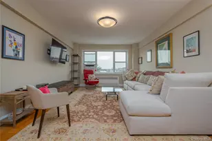 900 Palmer Rd, Bronxville, NY 10708 - Photo 6