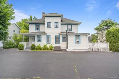 33 Landing Rd, Glen Cove, NY 11542 - Photo 6