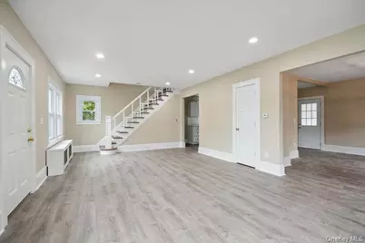 1030 Glen Cove Avenue, Glen Head, NY 11545 - Photo 4