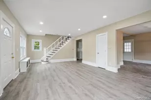 1030 Glen Cove Ave, Glen Head, NY 11545 - Photo 4