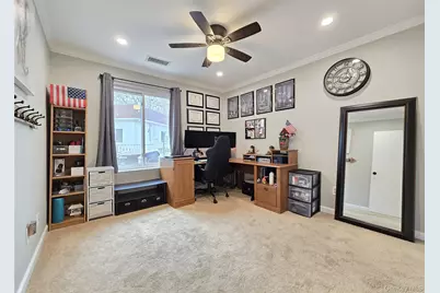 392 Clubhouse Court, Coram, NY 11727 - Photo 10