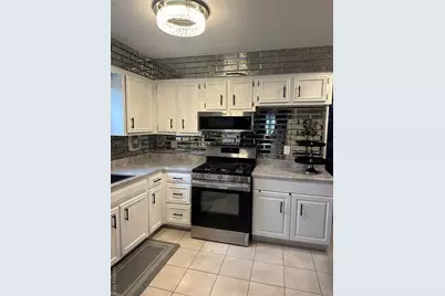 [Address not provided], Bayside, NY 11360 - Photo 8