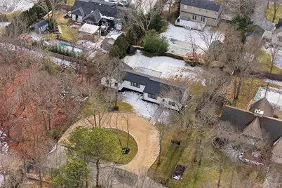 10 Tramposh Lane, Hampton Bays, NY 11946 - Photo 2