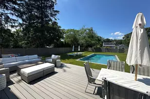 11 1st St, Bellport, NY 11713 - Photo 28