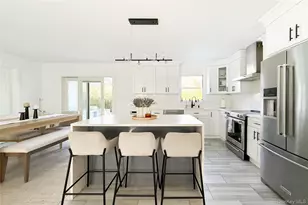 121 Ponquogue Ave, Hampton Bays, NY 11946 - Photo 6