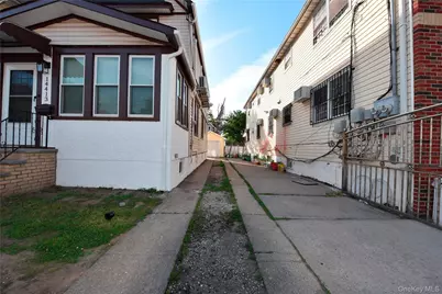 144-13 Lux Road, Jamaica, NY 11435 - Photo 4