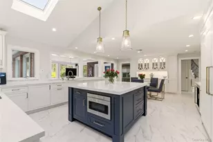 8 Brookville Ln S, Brookville, NY 11545 - Photo 18