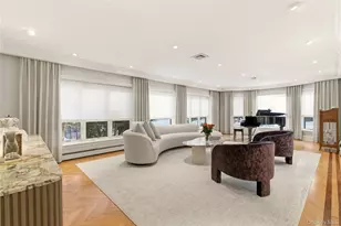 8 Brookville Ln S, Brookville, NY 11545 - Photo 12