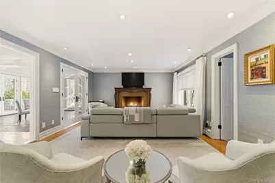 8 Brookville Lane S, Brookville, NY 11545 - Photo 14