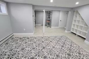 80-06 209th St, Hollis, NY 11427 - Photo 22