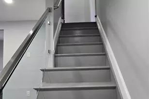 80-06 209th St, Hollis, NY 11427 - Photo 14