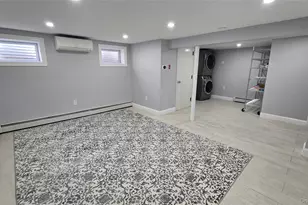 80-06 209th St, Hollis, NY 11427 - Photo 22