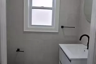 80-06 209th St, Hollis, NY 11427 - Photo 12