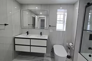 80-06 209th St, Hollis, NY 11427 - Photo 18