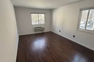 17 Village Park Dr, Fishkill, NY 12524 - Photo 18