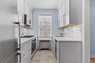 74 Pinewood Road #2F, Hartsdale, NY 10530 - Photo 10