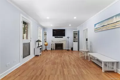 74 Pinewood Road #2F, Hartsdale, NY 10530 - Photo 6