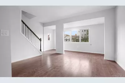 2040 Washington Avenue, Bronx, NY 10457 - Photo 8