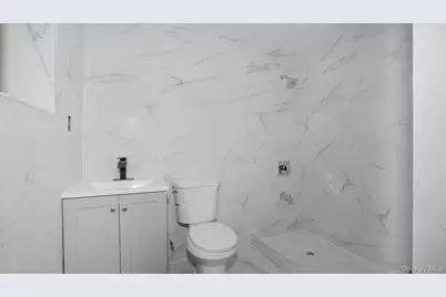 2040 Washington Avenue, Bronx, NY 10457 - Photo 18