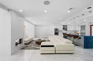 1 Strawberry Ln, Roslyn Heights, NY 11577 - Photo 12