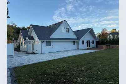1 Strawberry Lane, Roslyn Heights, NY 11577 - Photo 36