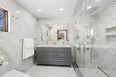 1 Strawberry Lane, Roslyn Heights, NY 11577 - Photo 28