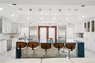 1 Strawberry Ln, Roslyn Heights, NY 11577 - Photo 20