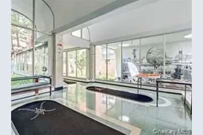 54-44 Little Neck Parkway #2D, Little Neck, NY 11362 - Photo 4