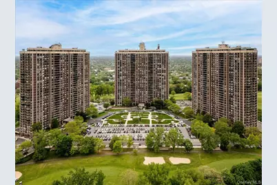 269-10 Grand Central Parkway #19K, Floral Park, NY 11005 - Photo 1