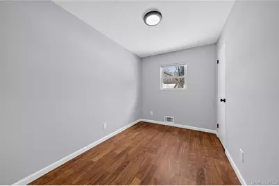 68 Champlain Street, Port Jefferson Station, NY 11776 - Photo 8