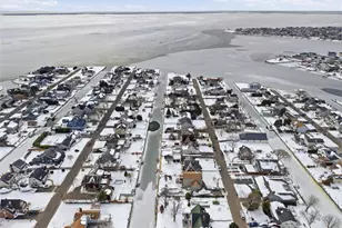 64 Stuart Ave, Amityville, NY 11701 - Photo 44