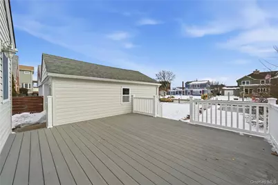 64 Stuart Avenue, Amityville, NY 11701 - Photo 30