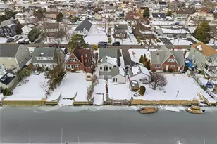 64 Stuart Ave, Amityville, NY 11701 - Photo 40