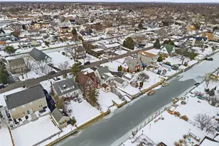 64 Stuart Ave, Amityville, NY 11701 - Photo 36