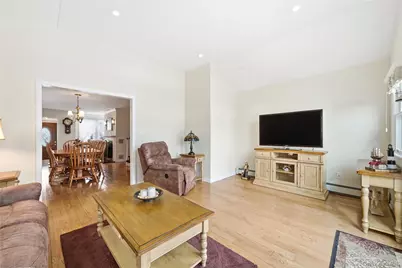 64 Stuart Avenue, Amityville, NY 11701 - Photo 14
