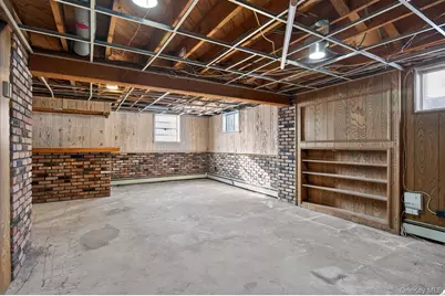 46 Bedford Avenue, Westbury, NY 11590 - Photo 12